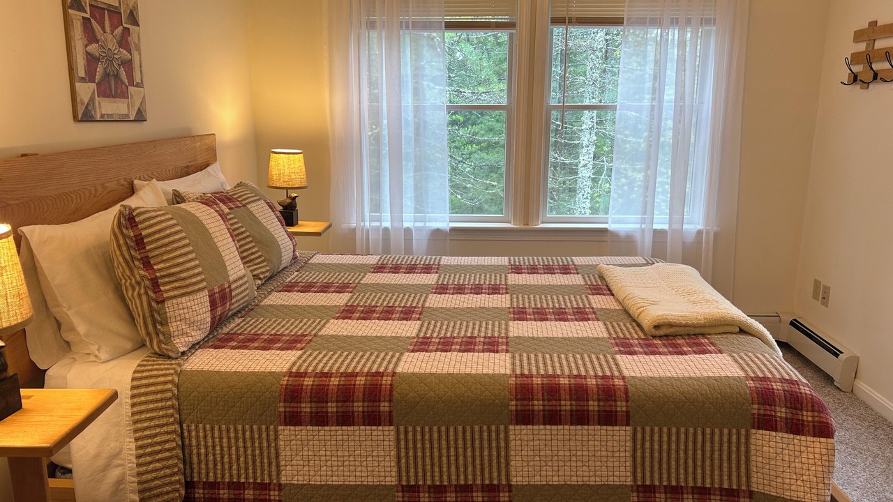 Photo of Bedroom in Hall Quarry