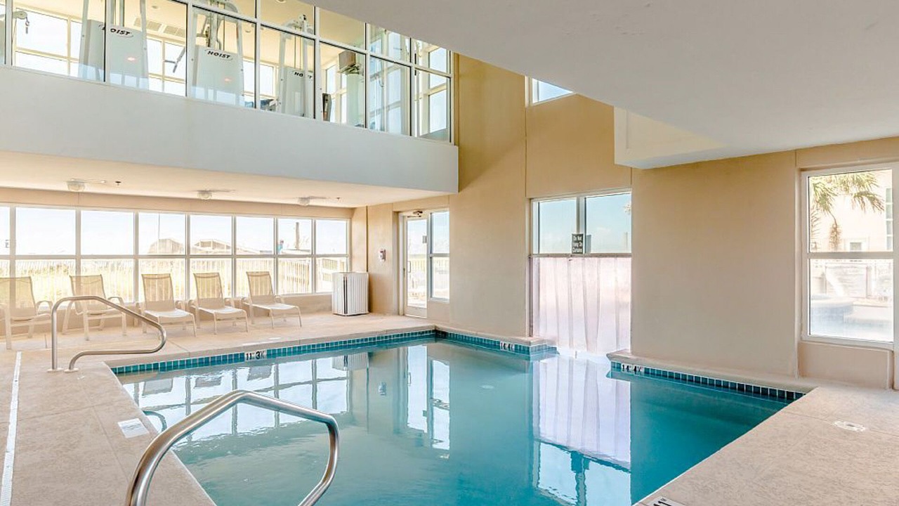 Photo of Bedroom in Gulf Shores