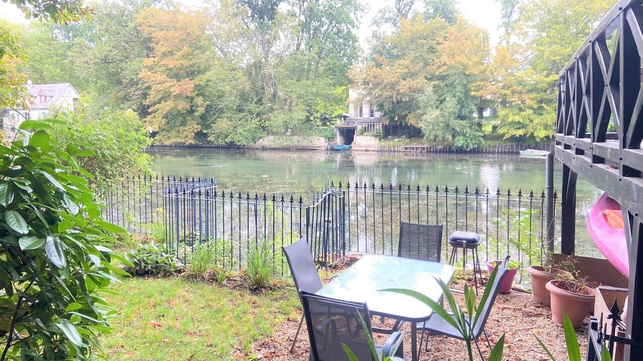 Photo of Outdoor in Olivet