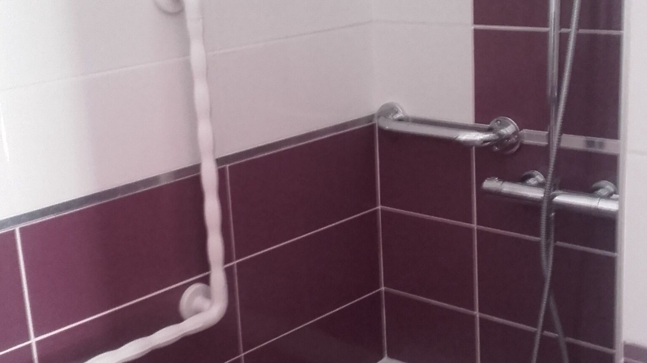 Photo of Bathroom in Saint-Hilaire-du-Rosier