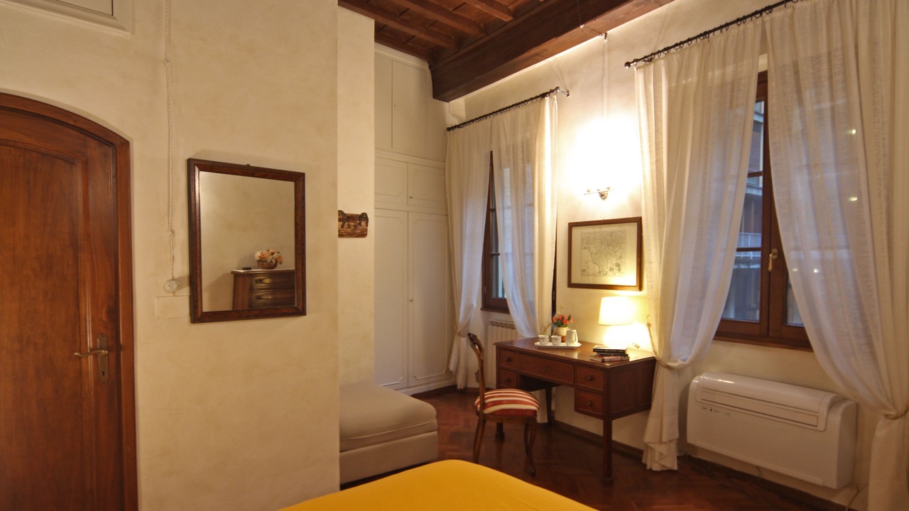 Photo of Bedroom in Santa Croce