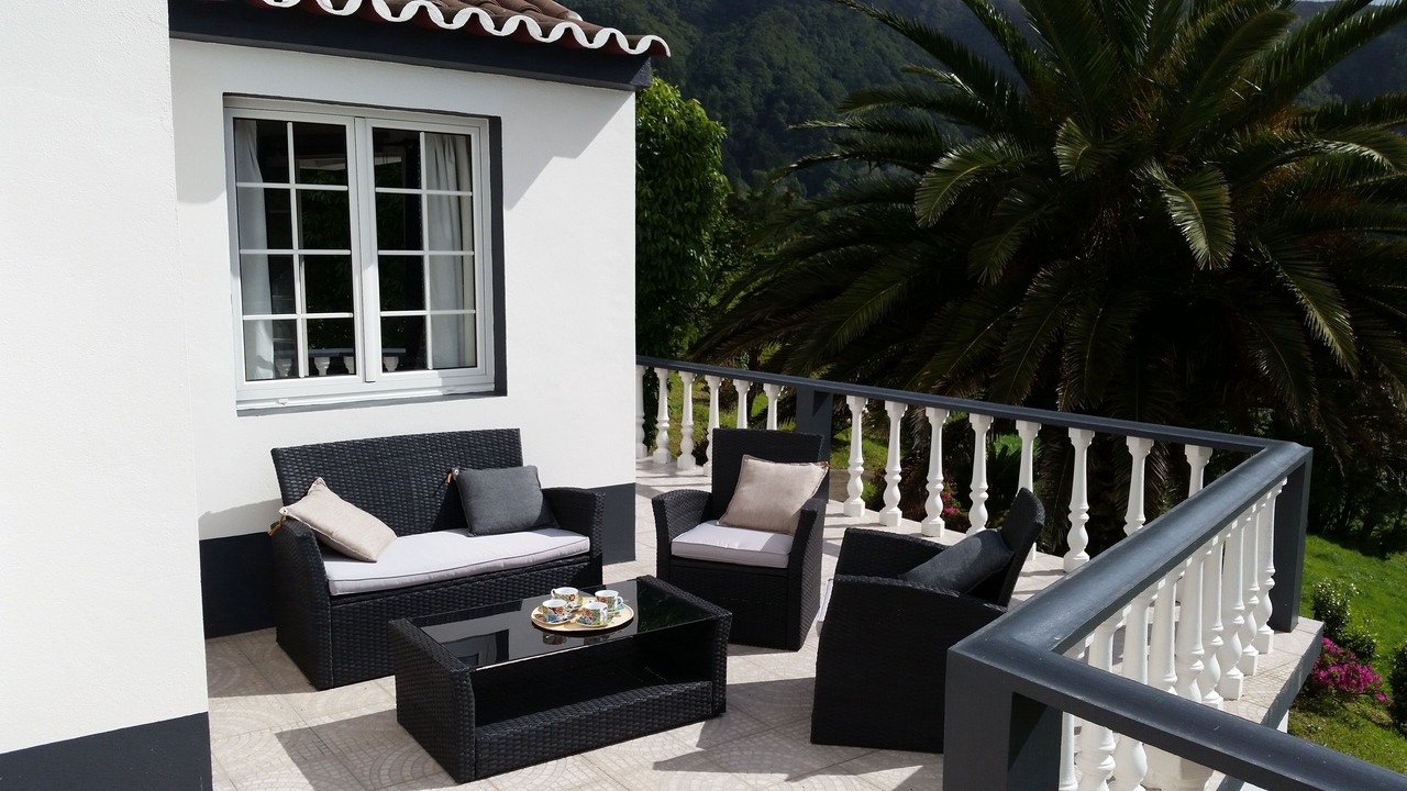 Photo of Patio Balcony in Furnas