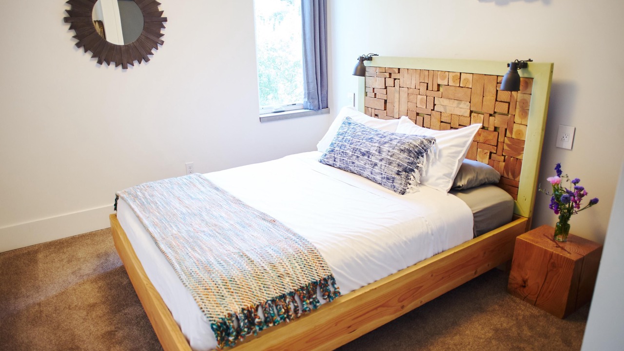 Photo of Bedroom in Mississippi District