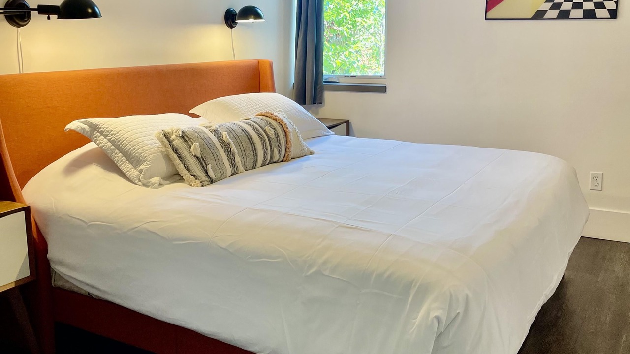 Photo of Bedroom in Mississippi District