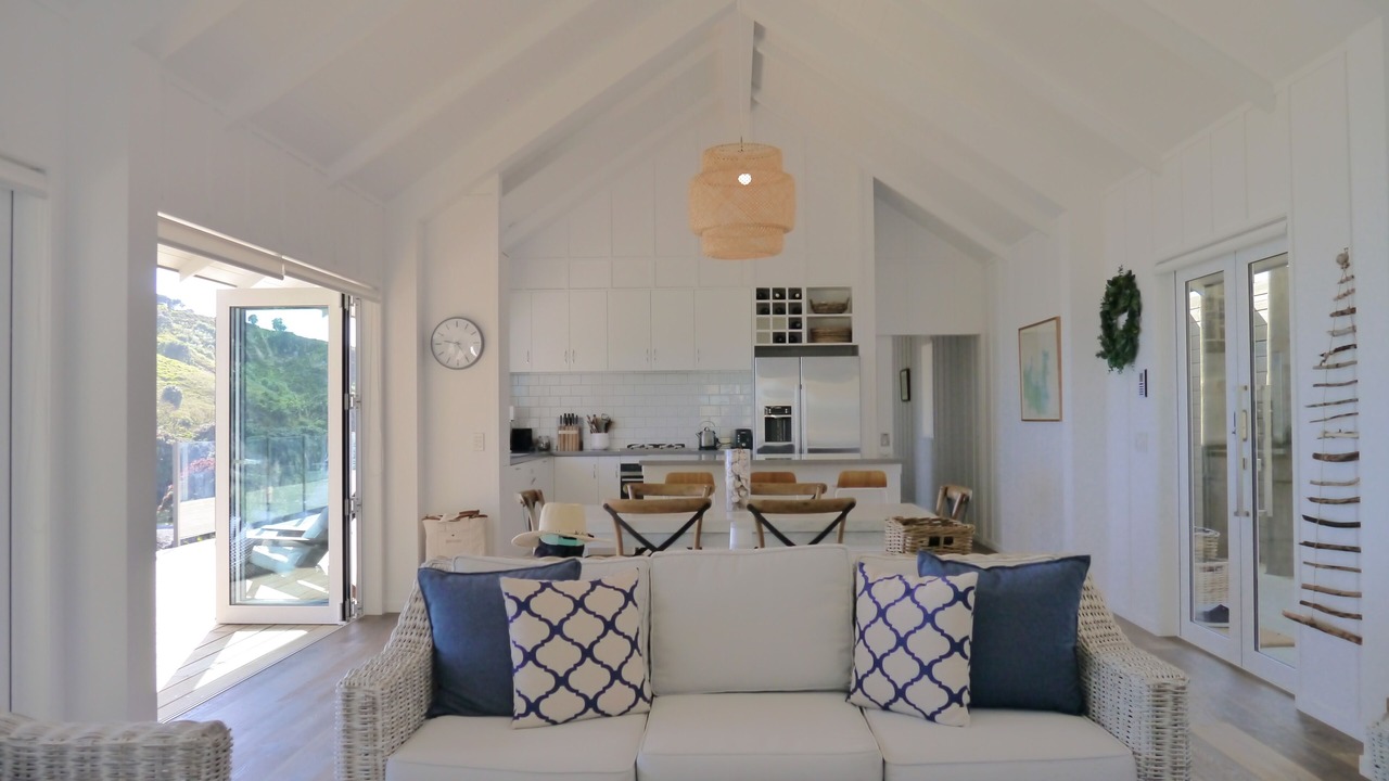 Photo of Livingroom in Matauri Bay