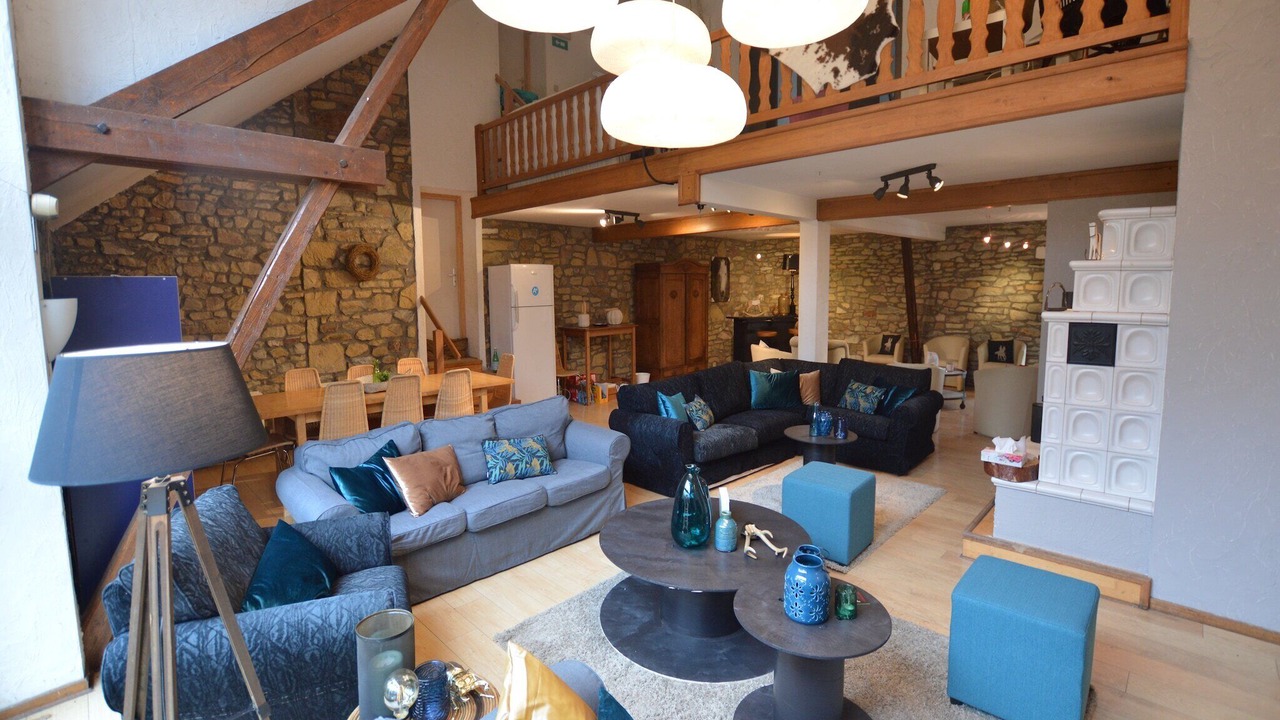 Photo of Livingroom in Commanster