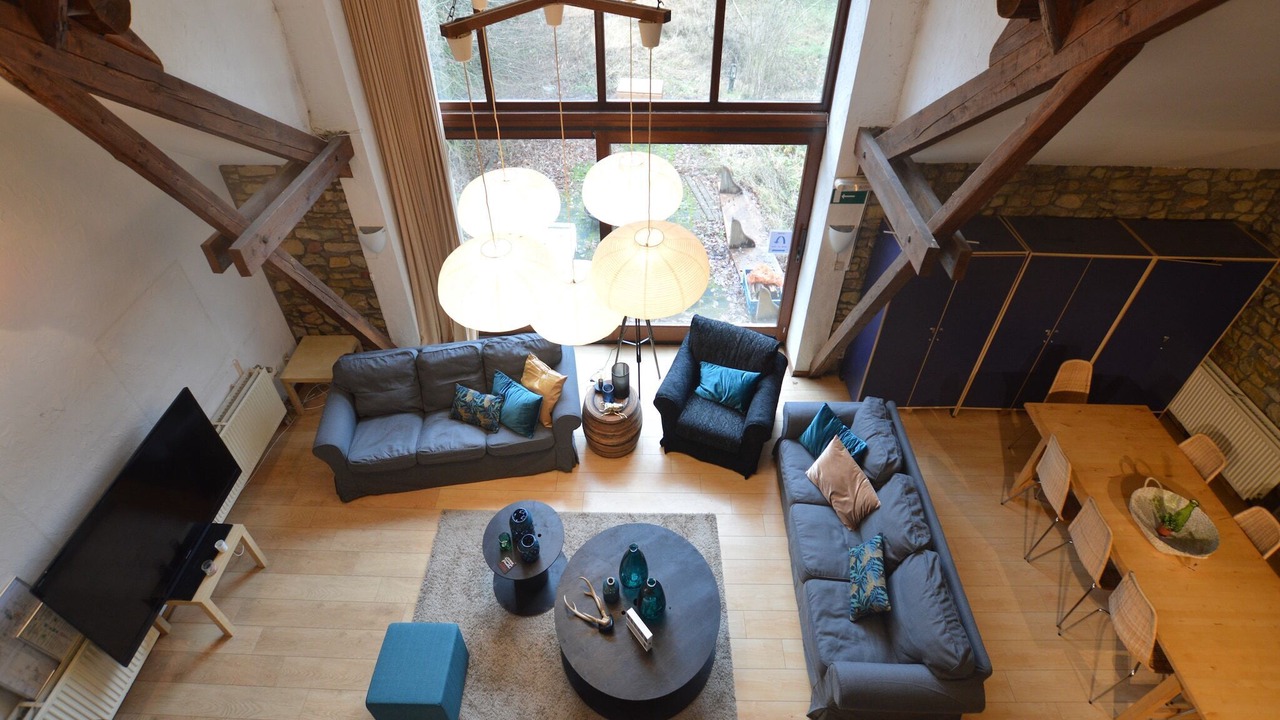 Photo of Livingroom in Commanster