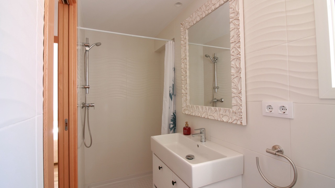 Photo of Bathroom in Oliva
