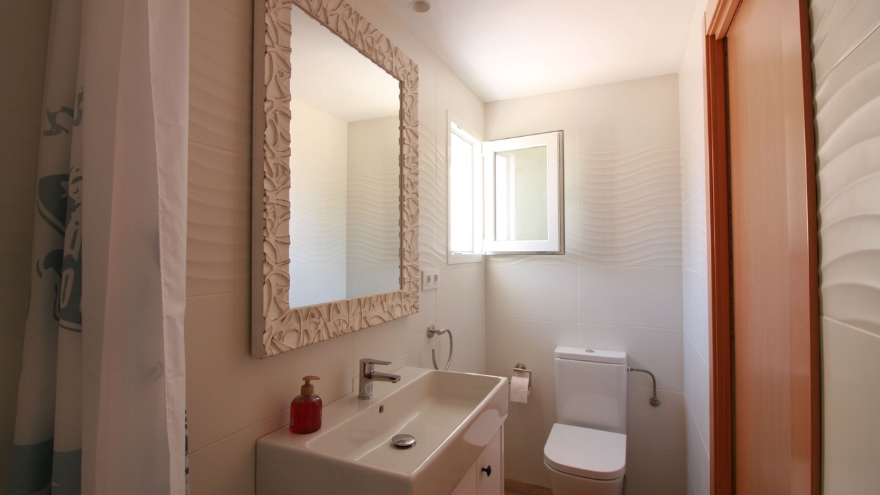 Photo of Bathroom in Oliva
