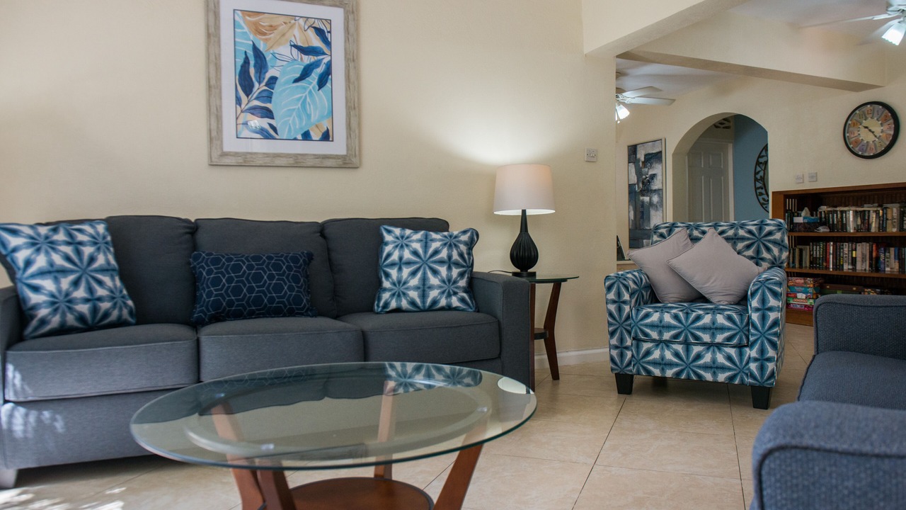 Photo of Livingroom in Maynards
