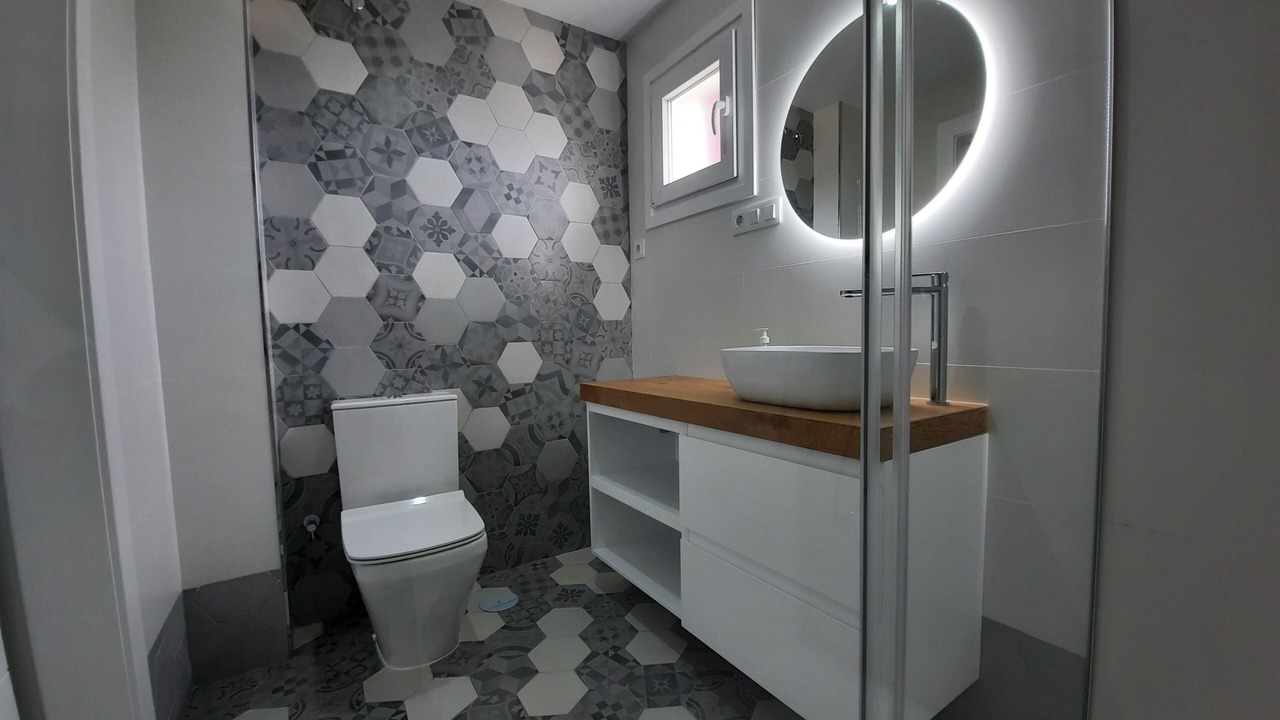 Photo of Bathroom in Carihuela