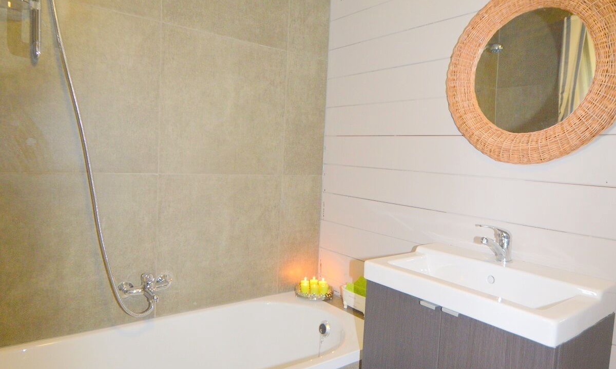 Photo of Bathroom in Marcouray