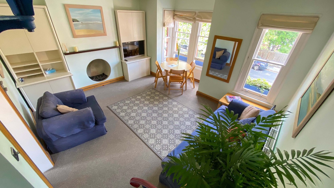 Photo of Livingroom in Ravenscourt Park