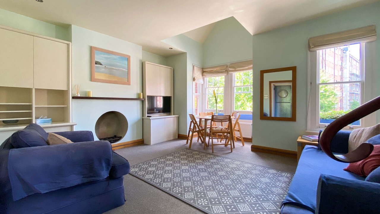 Photo of Livingroom in Ravenscourt Park