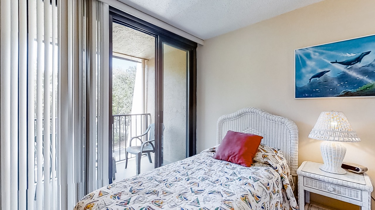 Photo of Bedroom in Folly Field