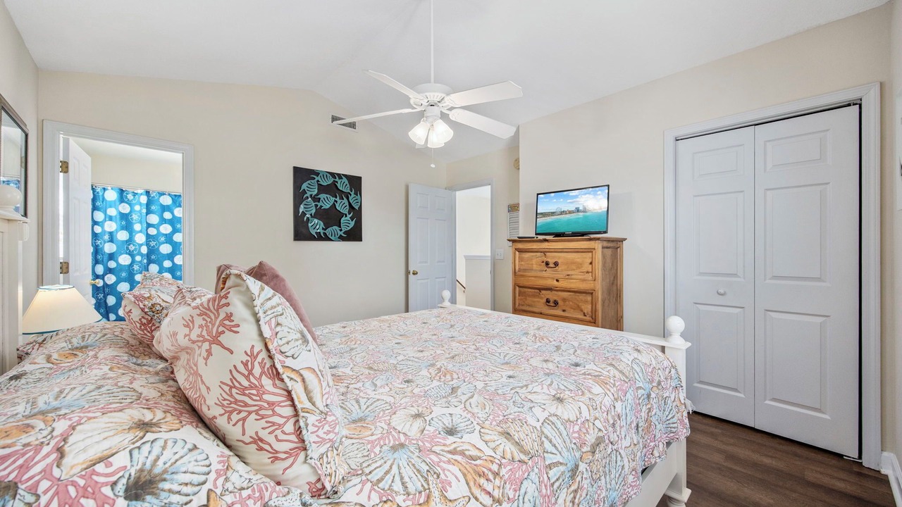 Photo of Bedroom in Surfside Beach