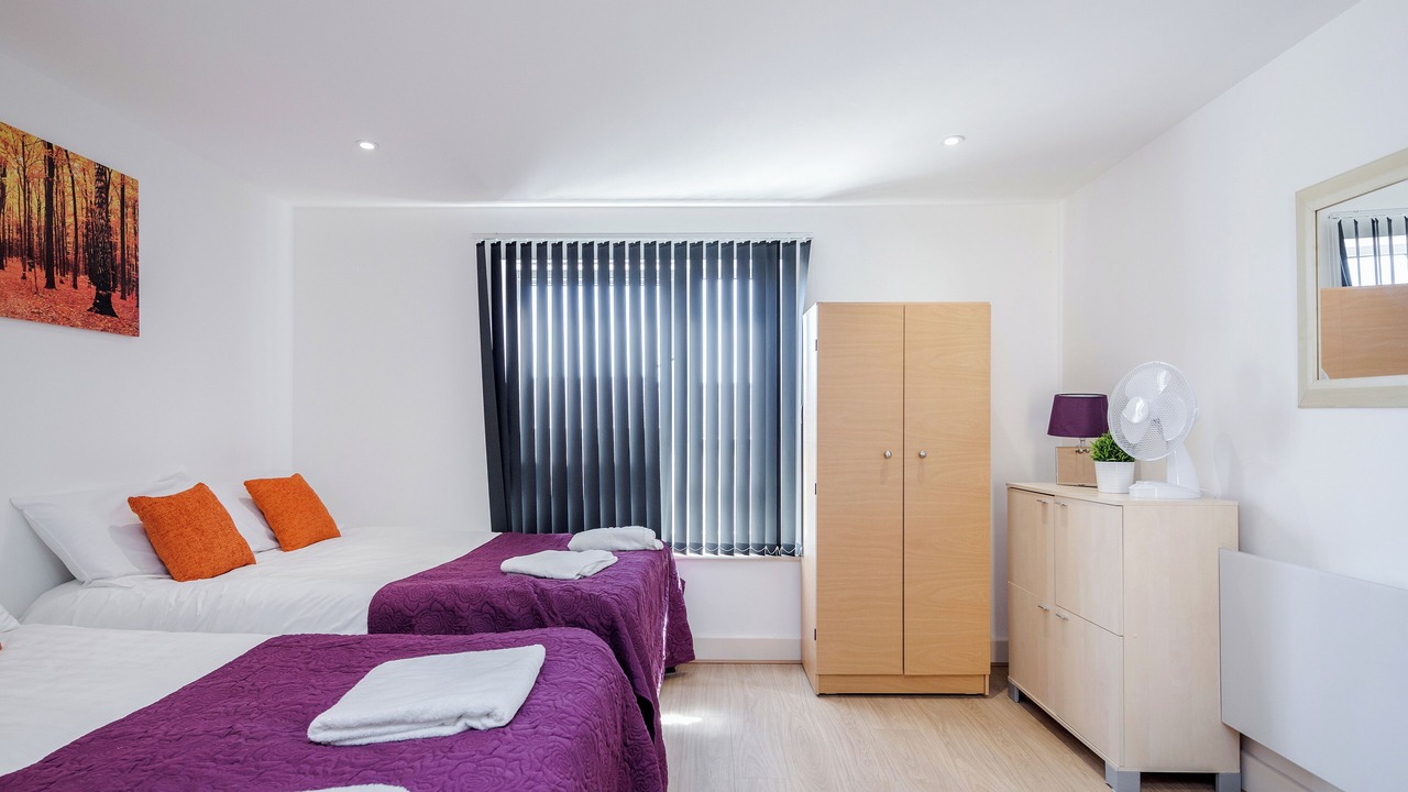 Photo of Bedroom in Island Gardens