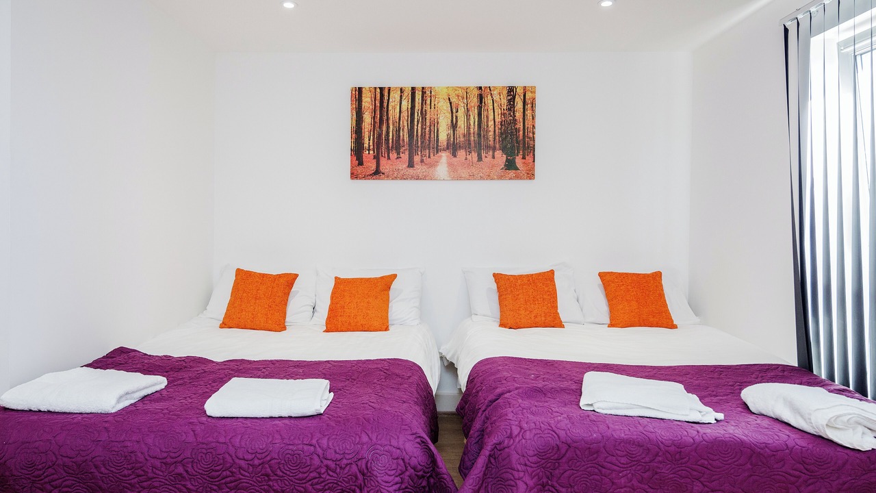 Photo of Bedroom in Island Gardens