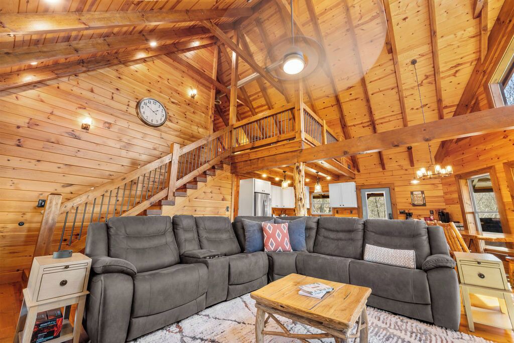 Photo of Livingroom in Bryson City