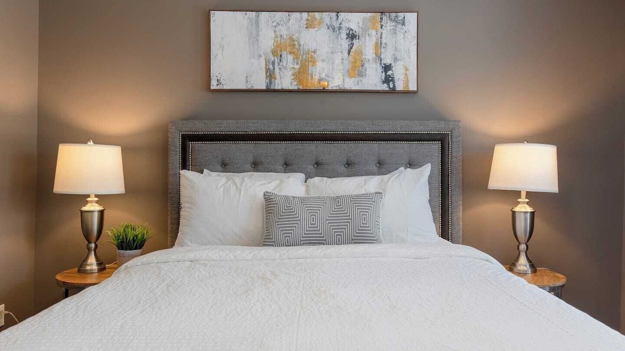Photo of Bedroom in Rosedale