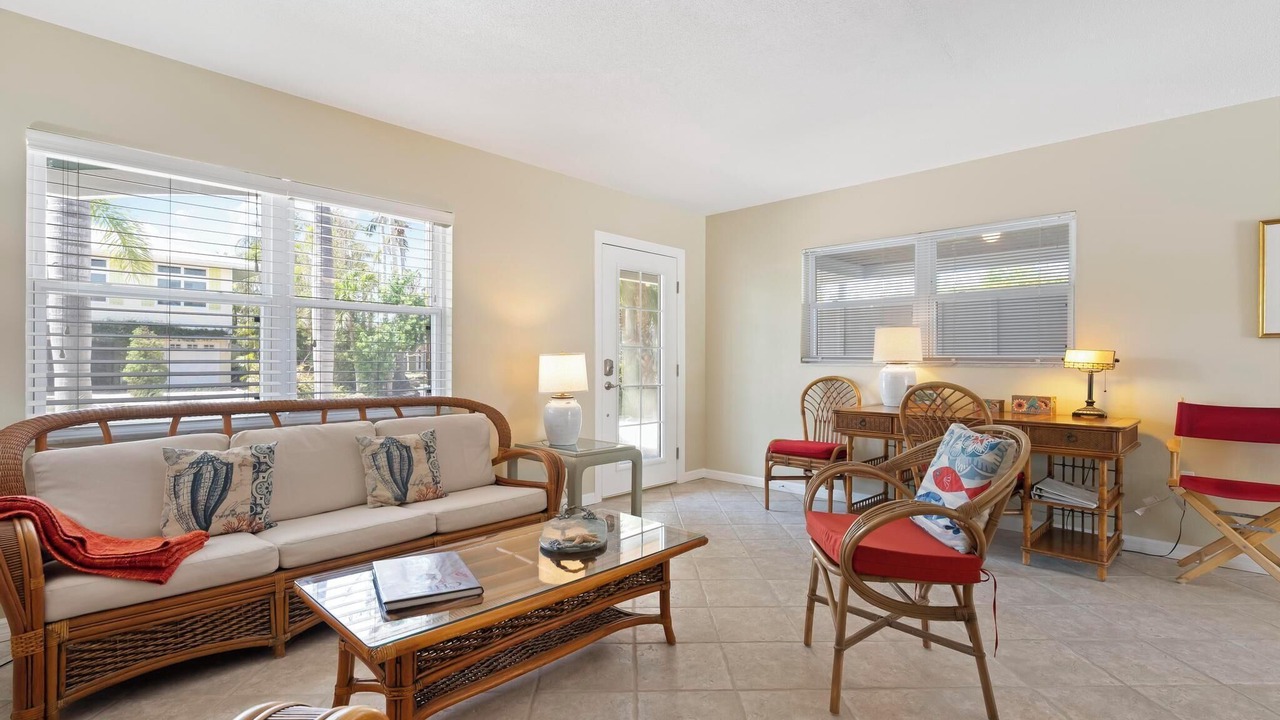 Photo of Livingroom in Anna Maria