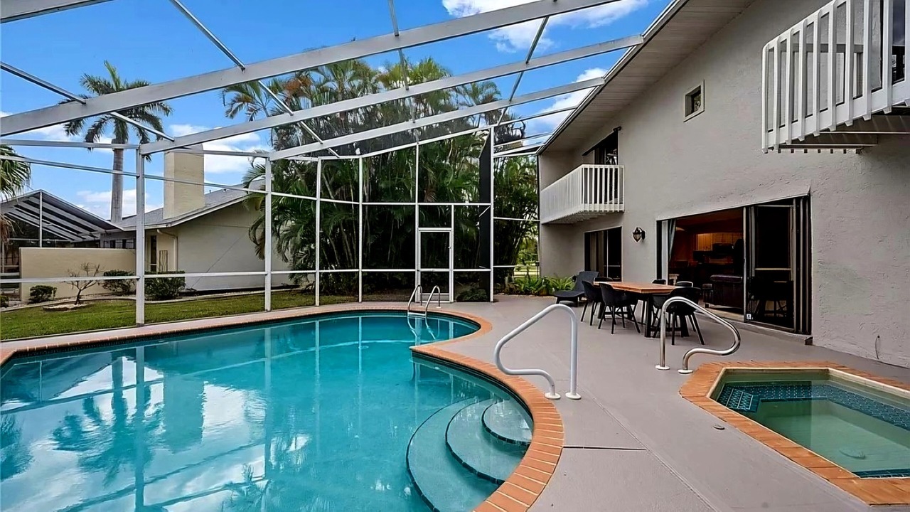 Photo of Outdoor in Eight Lakes