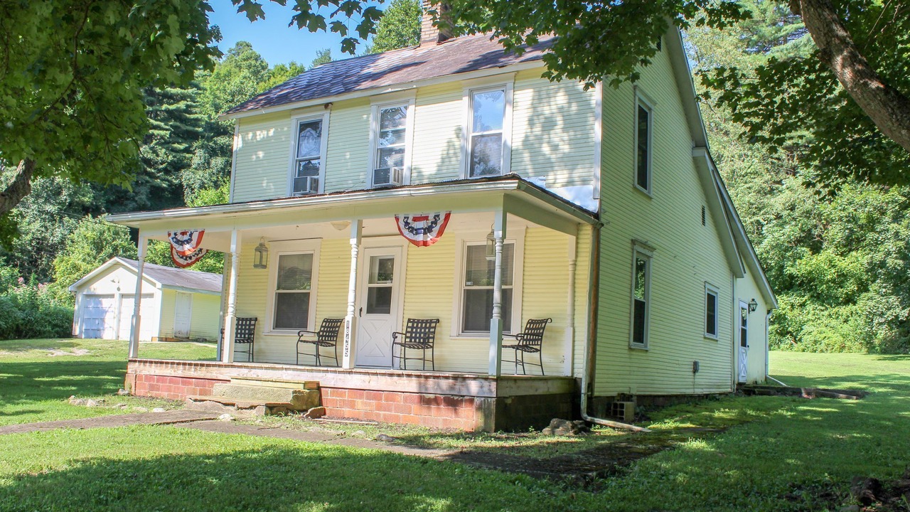 Photo of Outdoor in Nelsonville