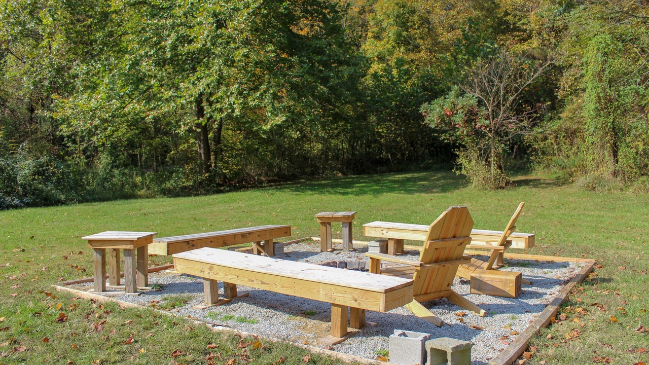 Photo of Outdoor in Nelsonville