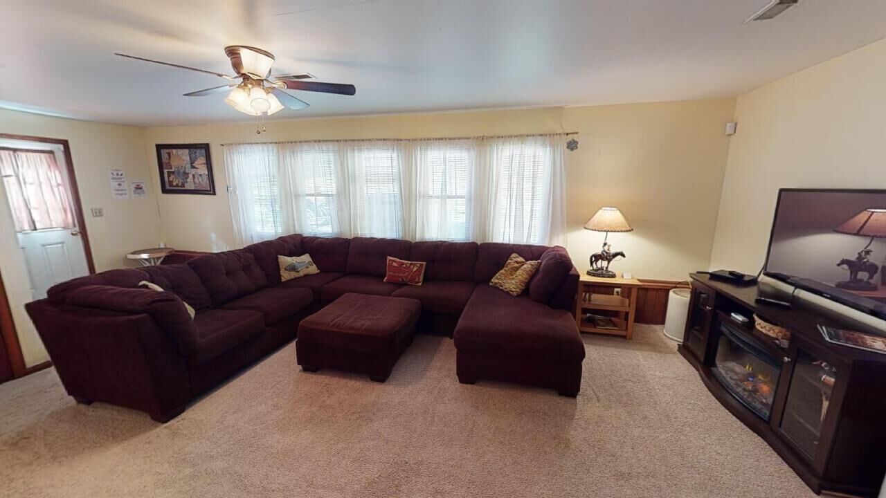 Photo of Livingroom in Nelsonville