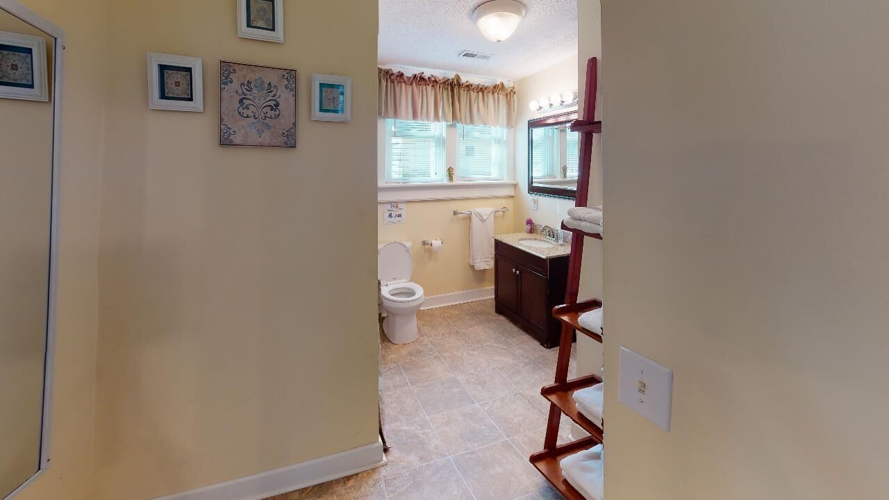 Photo of Bathroom in Nelsonville