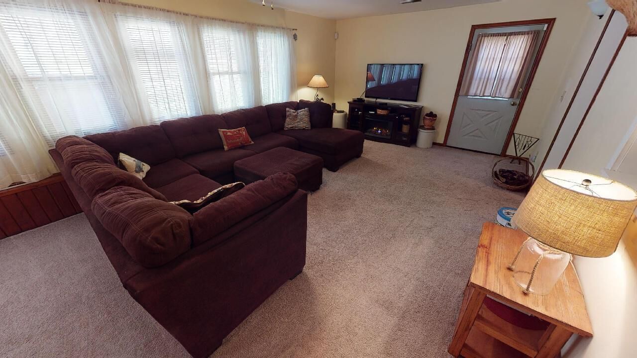 Photo of Livingroom in Nelsonville