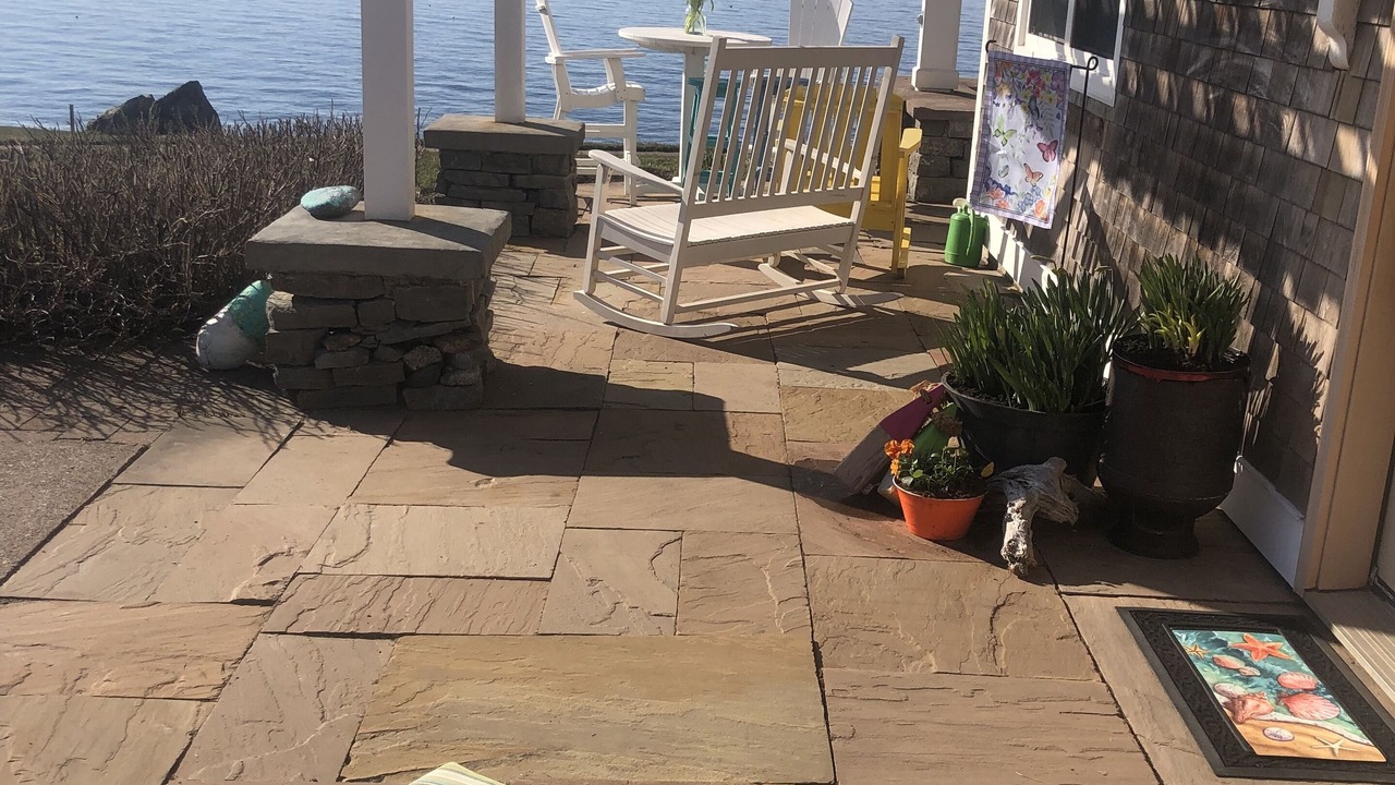 Photo of Patio Balcony in Malignant Cove