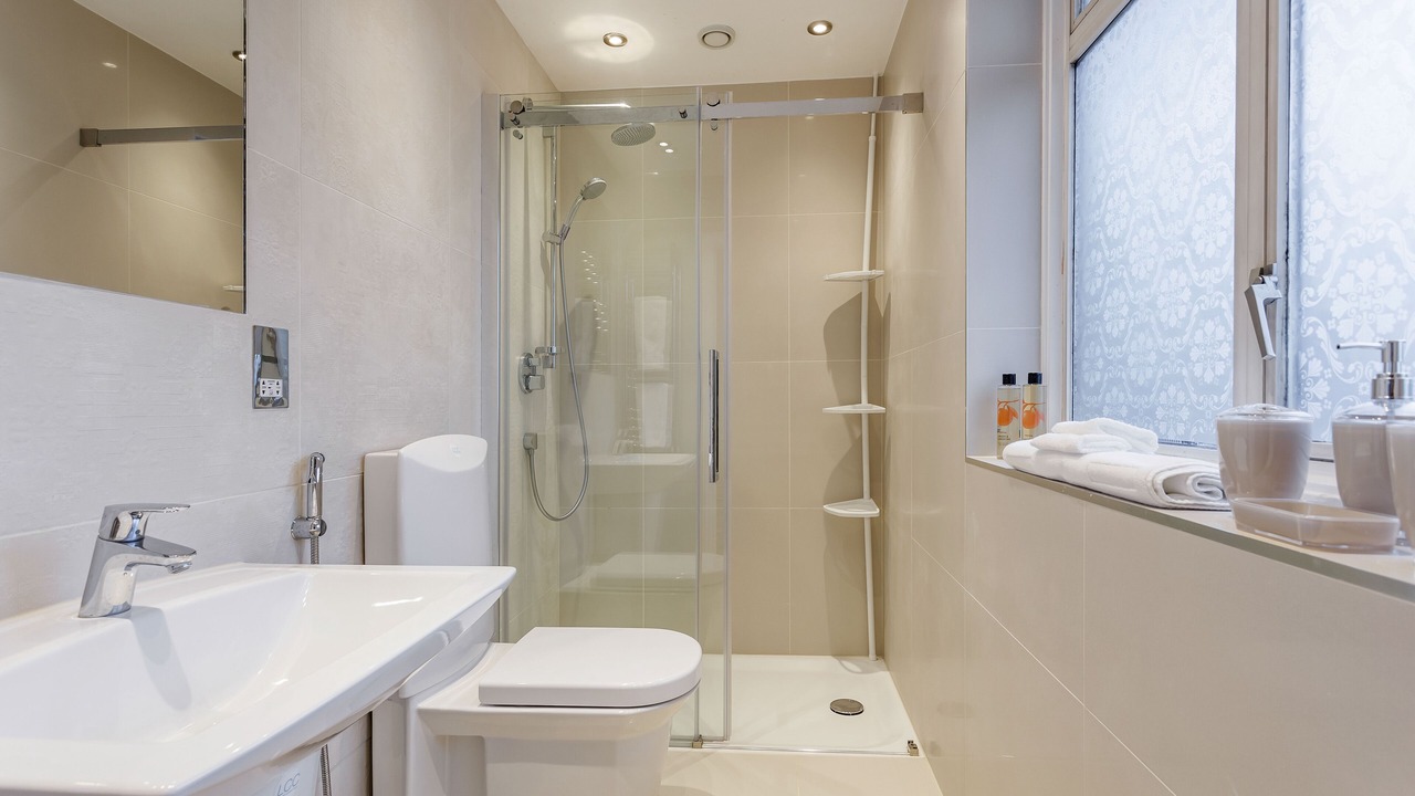 Photo of Bathroom in Bayswater