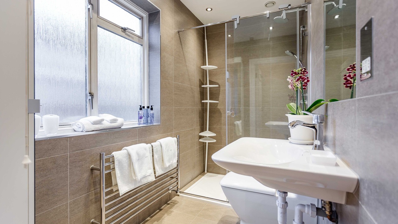 Photo of Bathroom in Bayswater