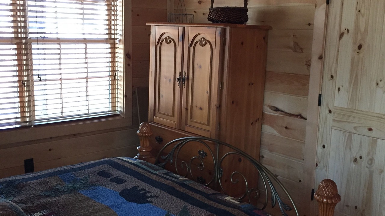 Photo of Bedroom in Serenity Bay