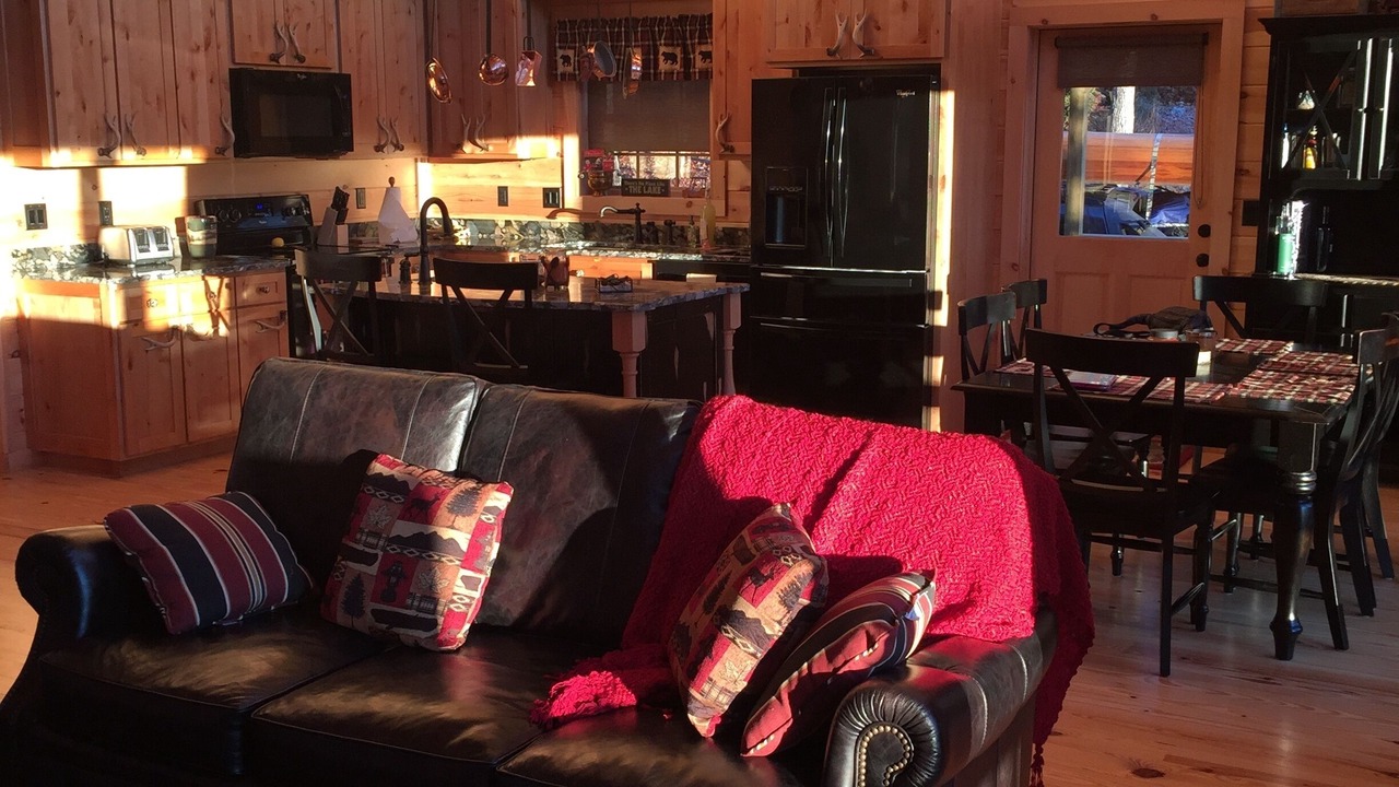 Photo of Livingroom in Serenity Bay
