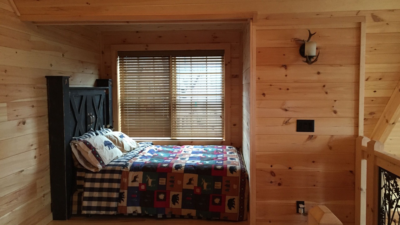 Photo of Bedroom in Serenity Bay