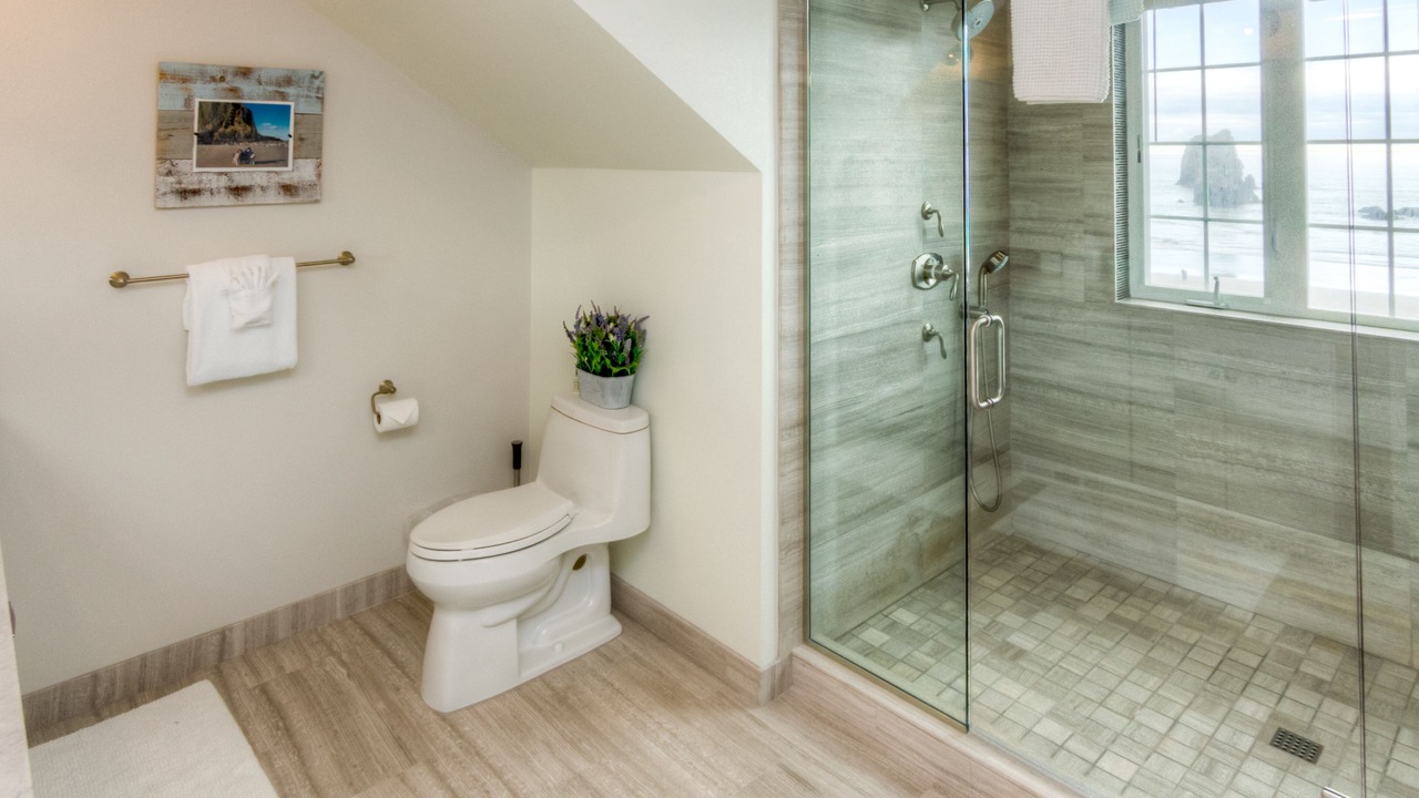 Photo of Bathroom in Tolovana Park