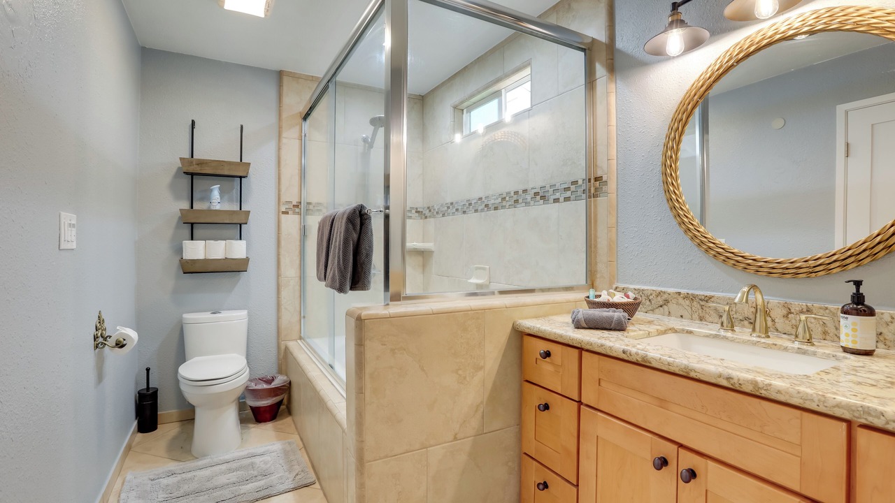 Photo of Bathroom in Arden-Arcade
