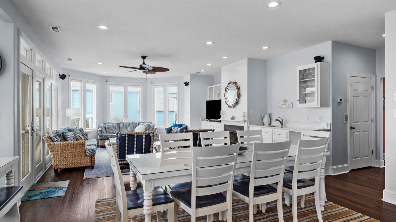 Photo of Livingroom in Emerald Isle