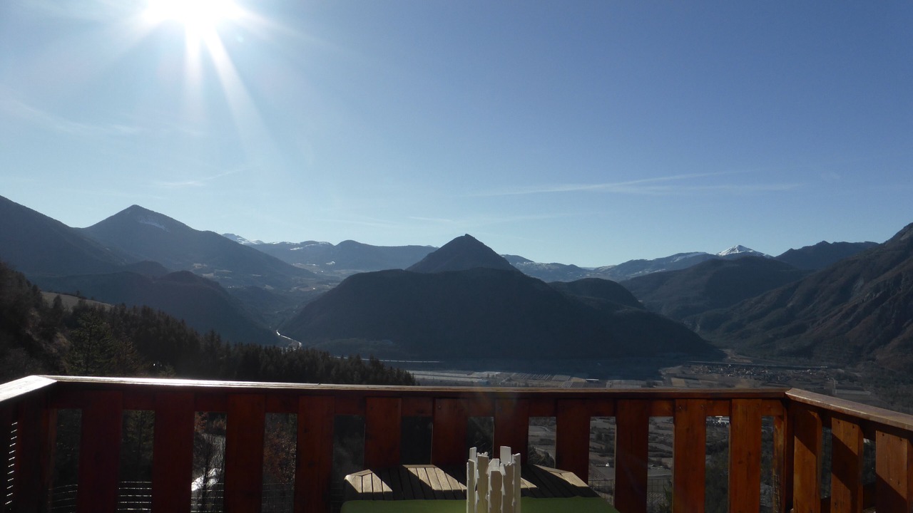 Photo of Outdoor in Theus