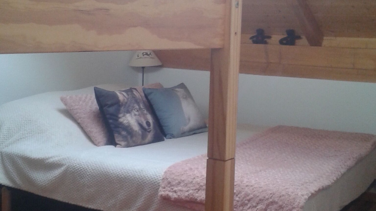 Photo of Bedroom in Theus