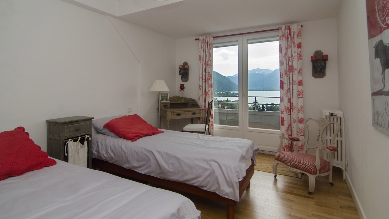 Photo of Bedroom in Talloires-Montmin