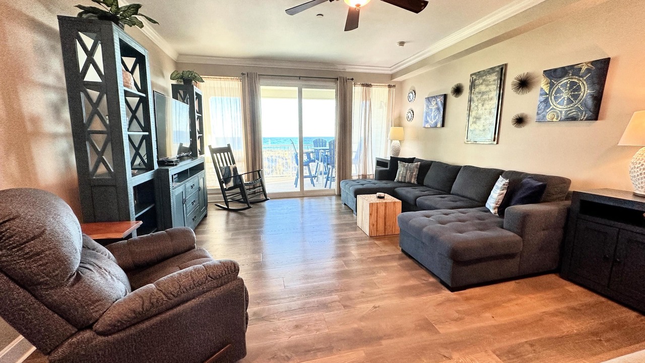 Photo of Livingroom in Navarre Beach
