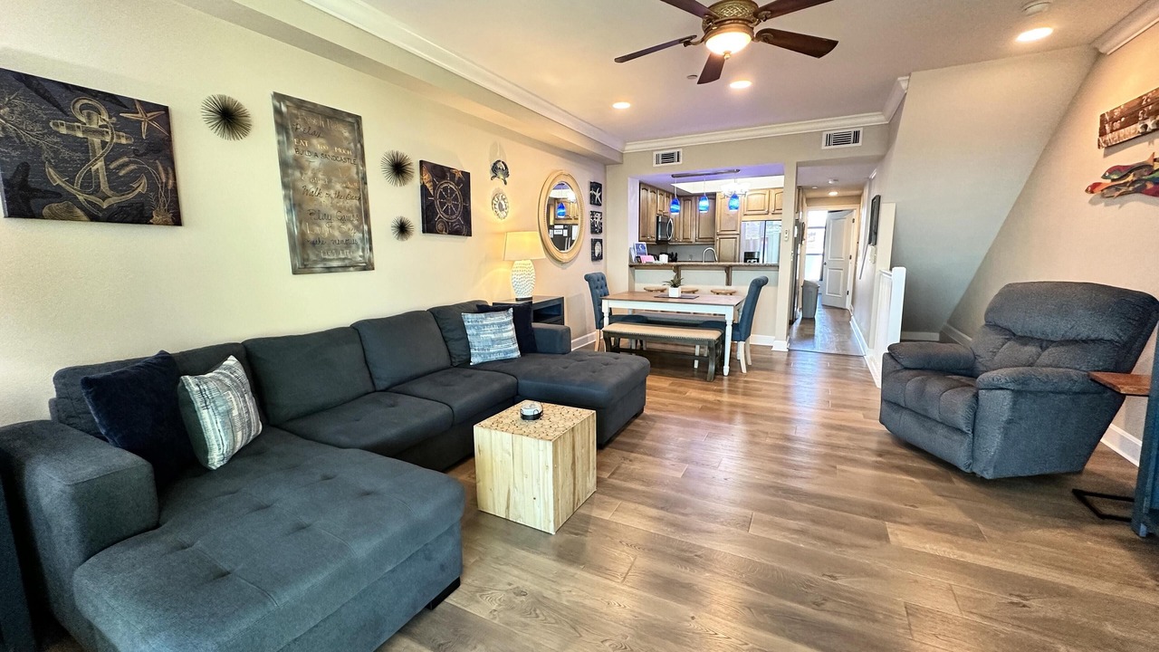 Photo of Livingroom in Navarre Beach