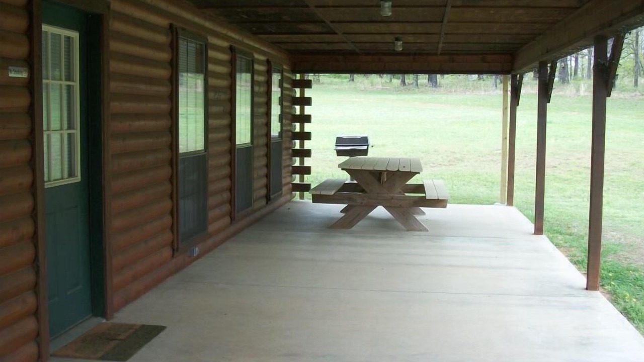 Photo of Outdoor in Pettit