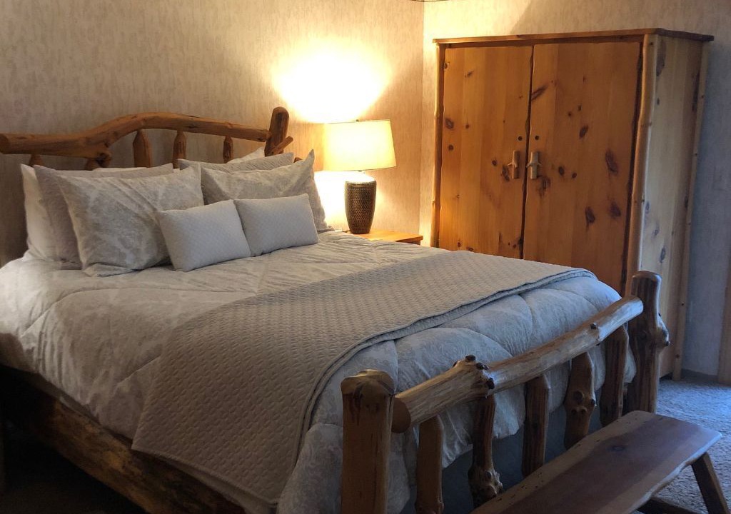 Photo of Bedroom in Harbor Springs