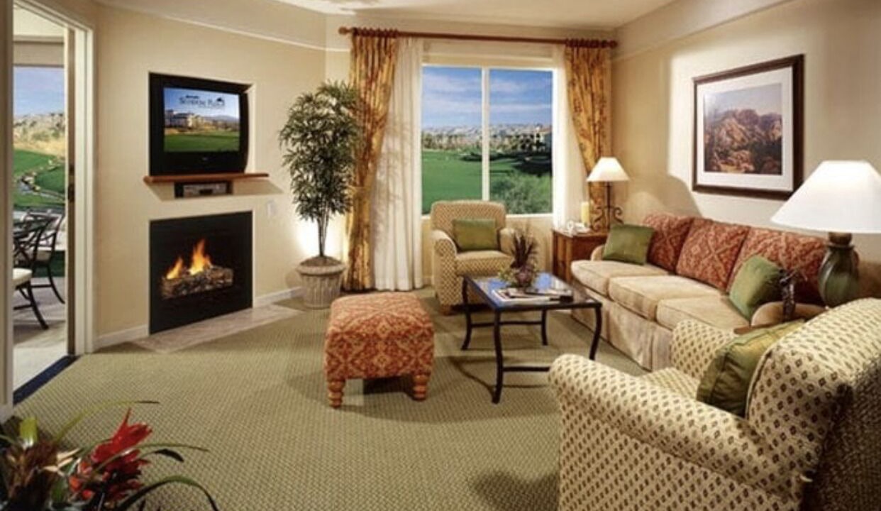Photo of Livingroom in Palm Desert