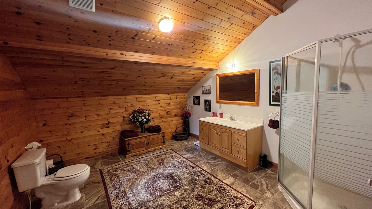 Photo of Bathroom in Greenfield