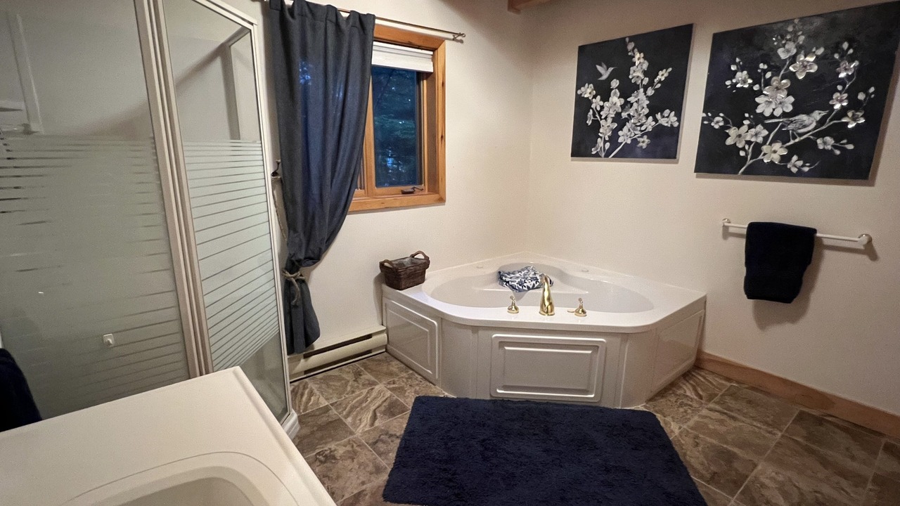 Photo of Bathroom in Greenfield